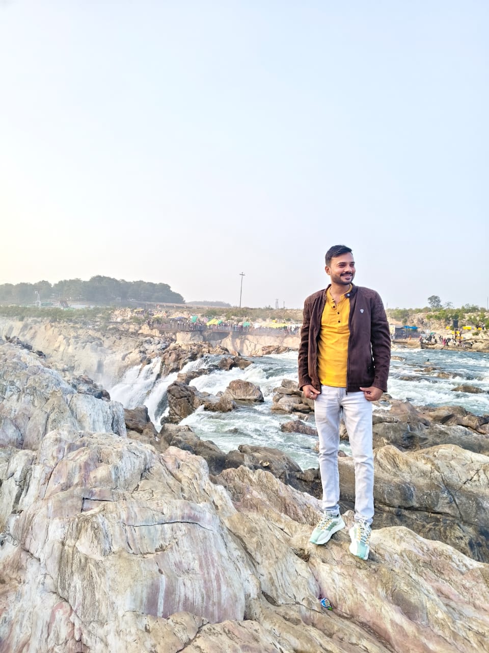 Biodata Image