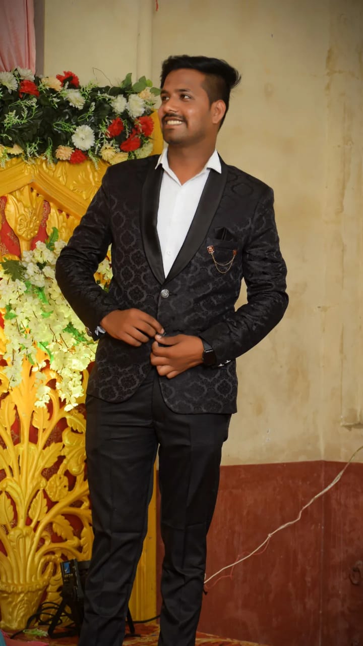Biodata Image